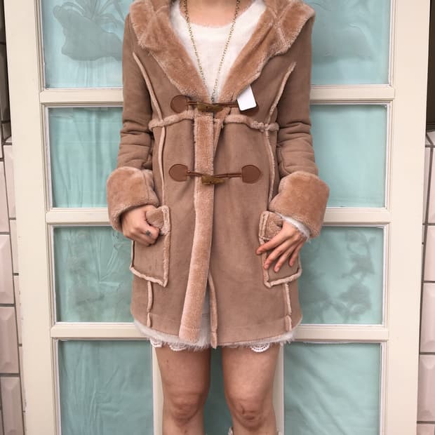 Fake fur duffle button hood coat