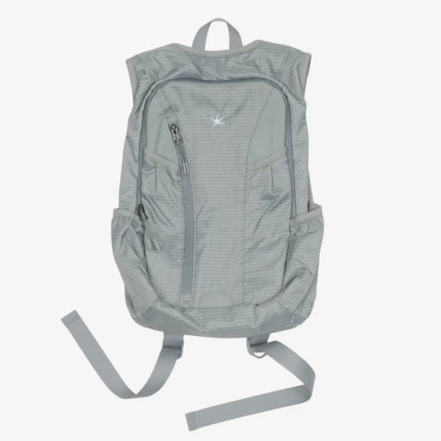 더콜디스트모먼트 백팩 그레이