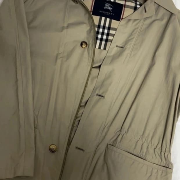 버버리 간절기 시파리자켓 52사이즈 