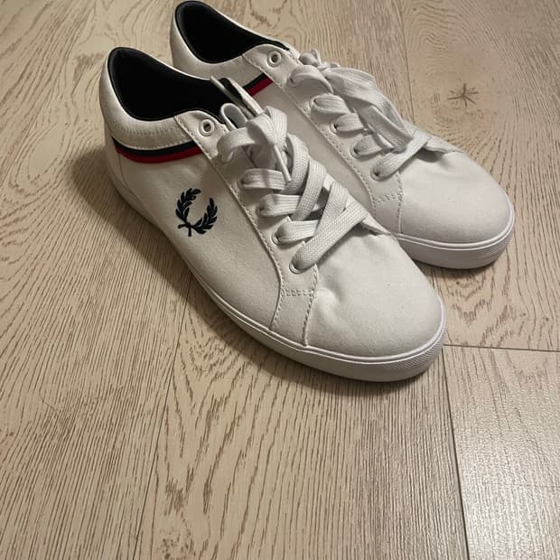 프레드 페리 fred perry 베이스라인 캔버스