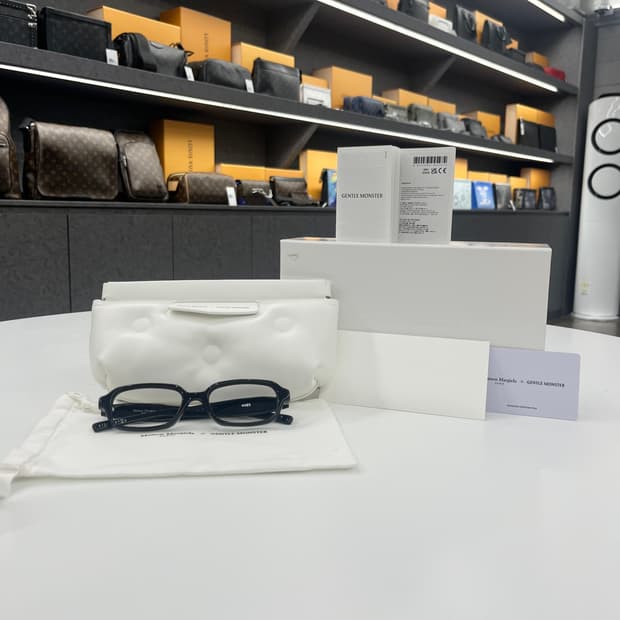 마르지엘라 MM210 안경