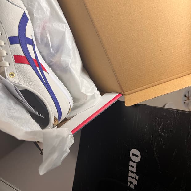 오니츠카타이거 멕시코 66 화이트 다크 블루