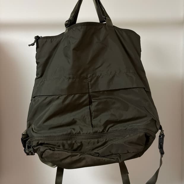 유니클로 유니포터 유틸리티 투웨이백 초기버전 올리브 카키