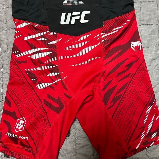Venum 파이팅쇼츠 반바지