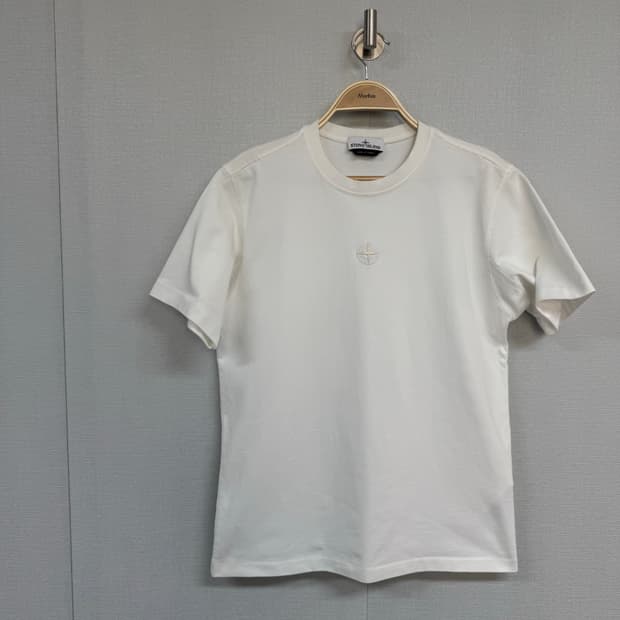 스톤아일랜드 자수로고 반팔 티셔츠