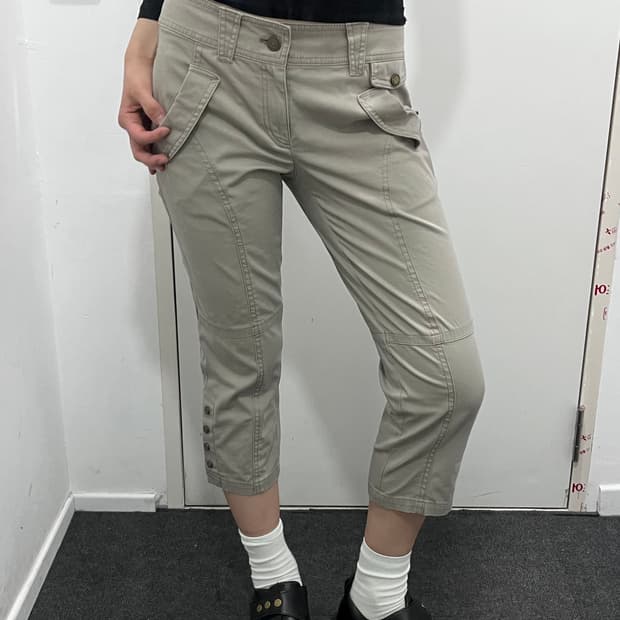 Kumikyoku 그레이 카프리 팬츠 반바지