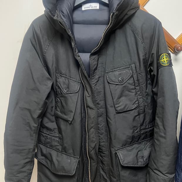 18fw 스톤아일랜드 다비드 TC 다운 패딩 블랙