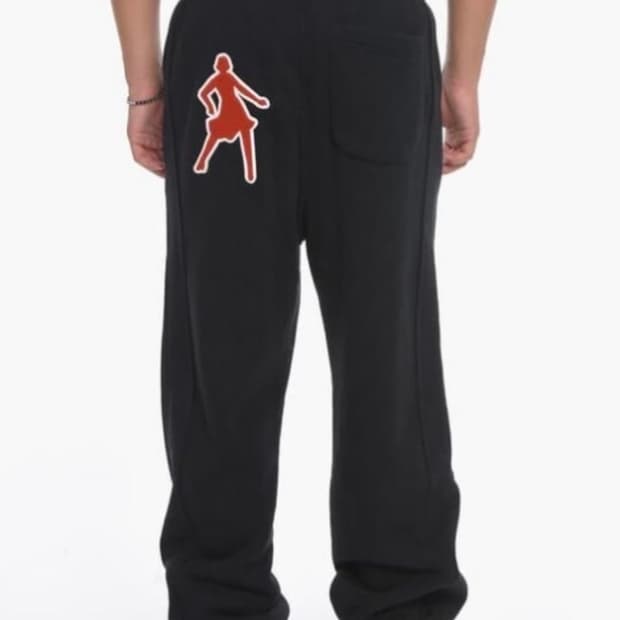 스테판쿡 댄싱레이디 스웻팬츠 블랙 L 구해요!!!🙏🙏🙏🙏