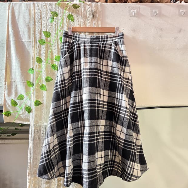체크 포근 스커트
