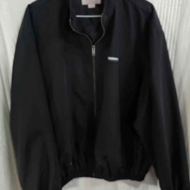 디스이스네버텟 자켓