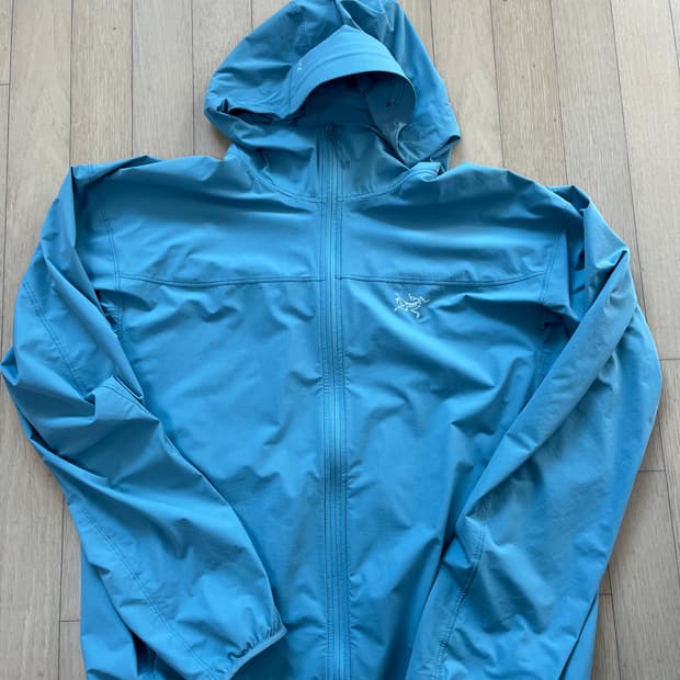 아크테릭스 솔레스 바람막이 xl