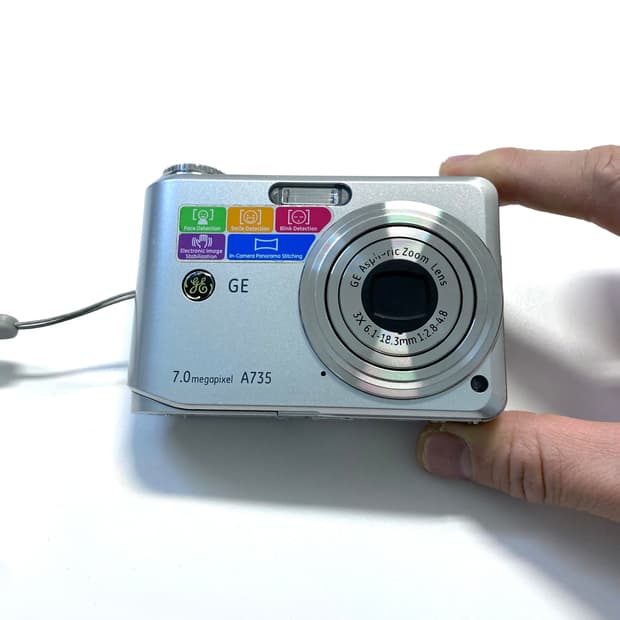 GE A735 디지털 카메라