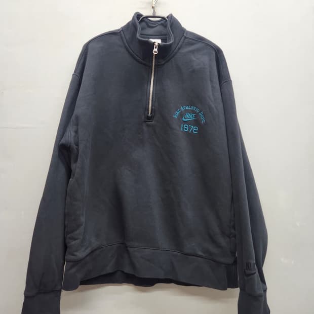 나이키 로고자수 반집업 맨투맨 L(XL)