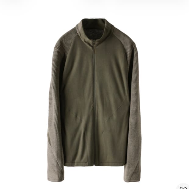 [S] 포스트 아카이브 팩션 7.0 플리스 라이트 올리브 그린