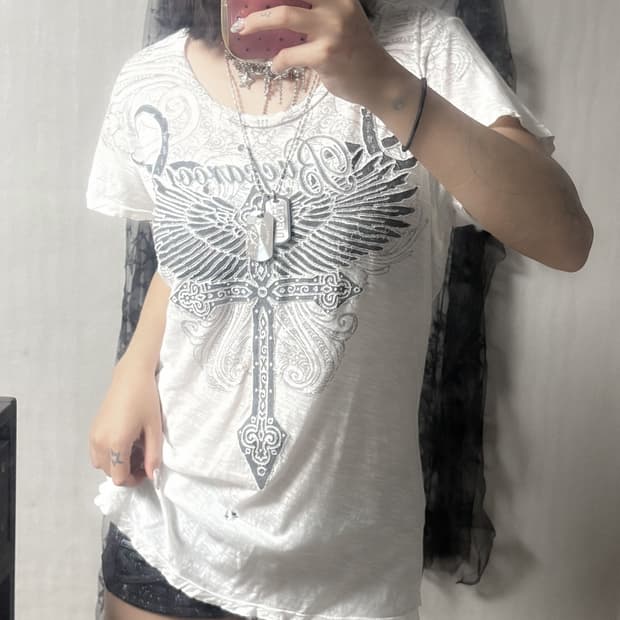 버카루 크로스 포인트 티셔츠 