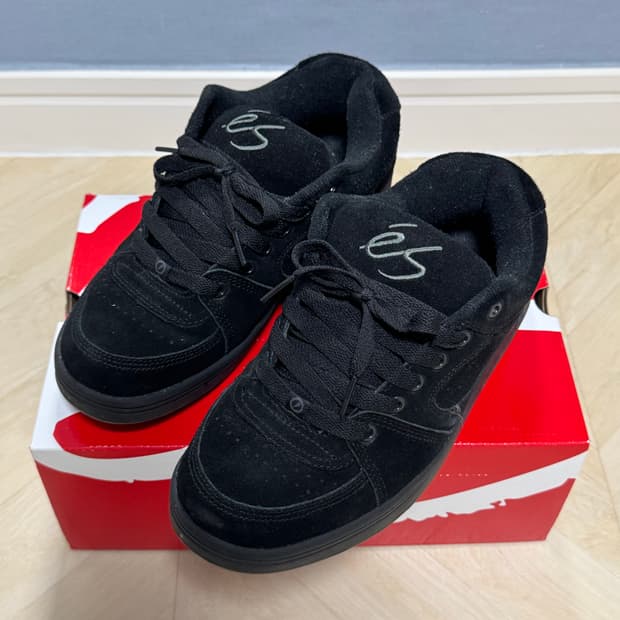 ES 이에스 악셀 OG 블랙 (265)