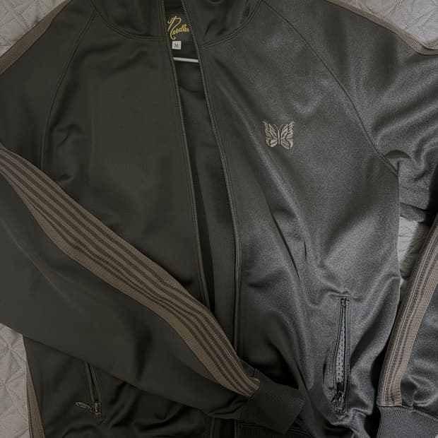 니들스 트랙자켓 폴리 스무스 블랙 져지 크림 구매