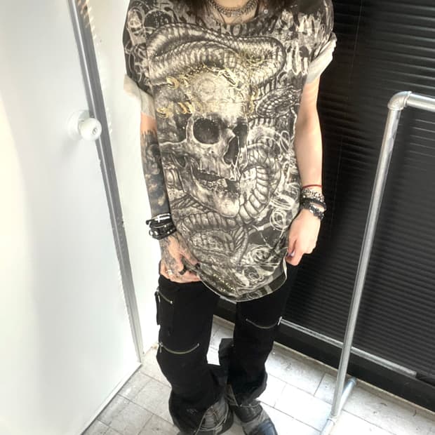 xtremecouture skull T-shirt