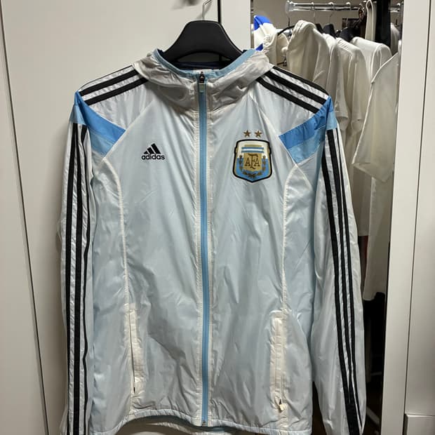 [새상품] 아디다스 아르헨티나 바람막이