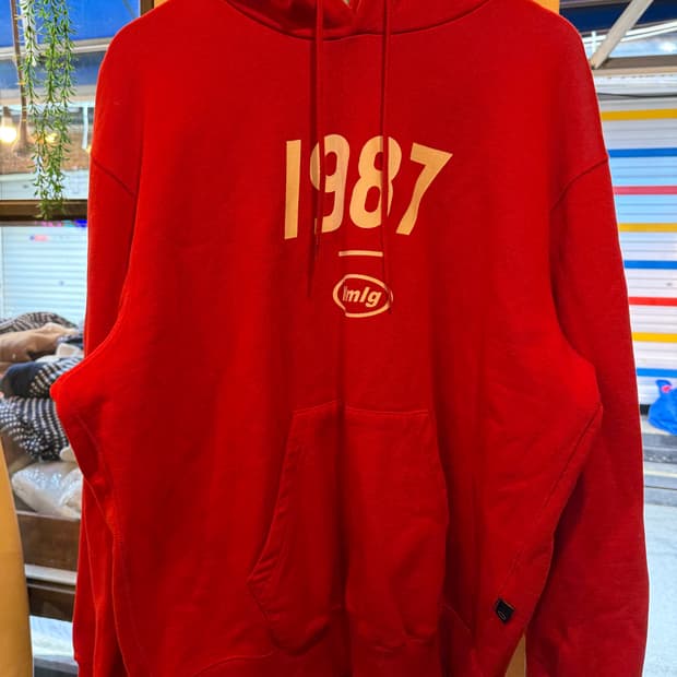 mmlg 레드 후드티