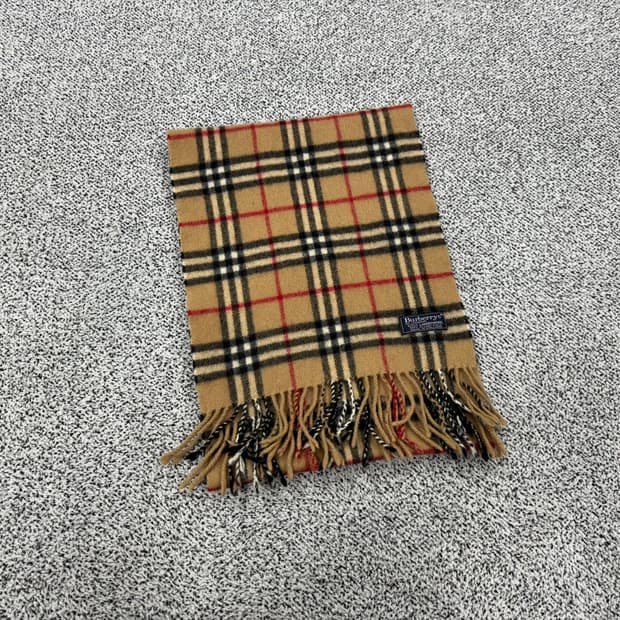 버버리 노바체크 램스울 머플러