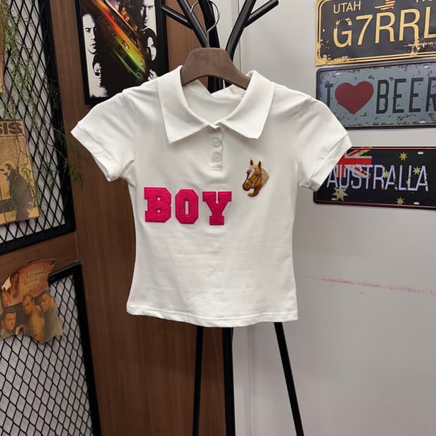 BOY Patch Pony Slim Collar T-Shirt