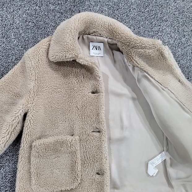 자라(ZARA) 뽀글이 자켓 (베이지)