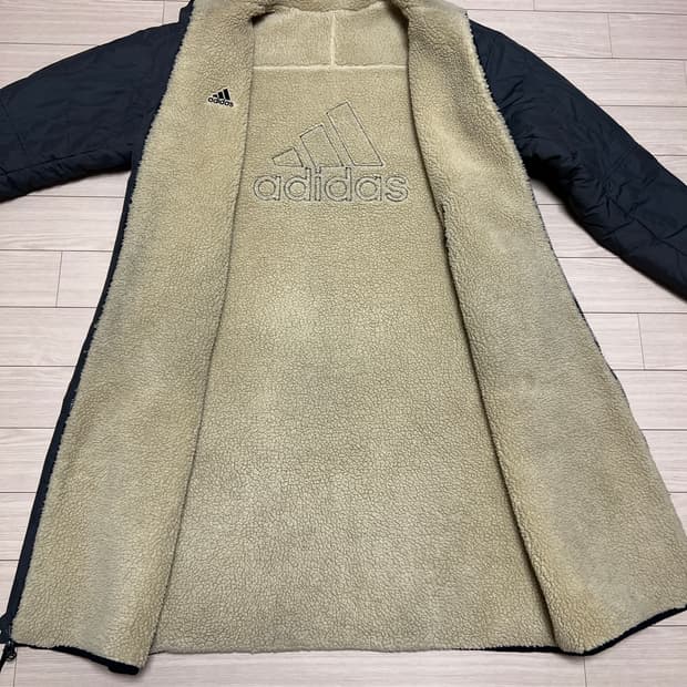 아디다스 양면 보아 쉐르파 리버시블 퀼팅 롱 자켓 / 다크그레이 / L