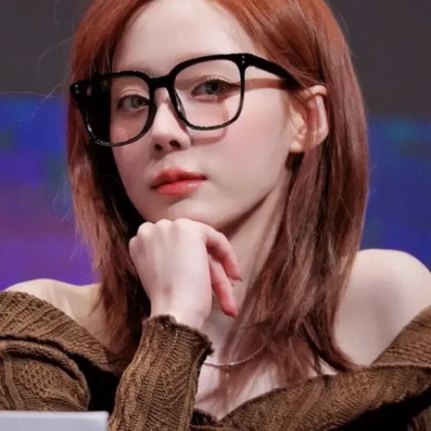 [윈터 착용] 로제프란츠 도로시 오프 숄더 니트