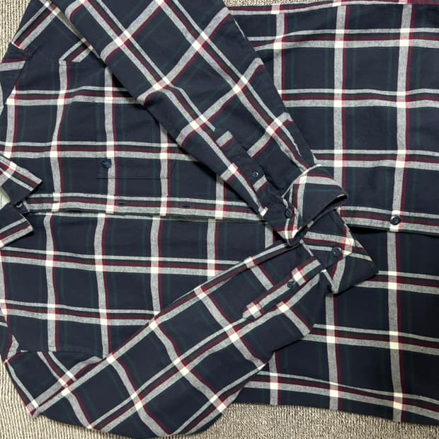 칼하트윕 긴팔 셔츠