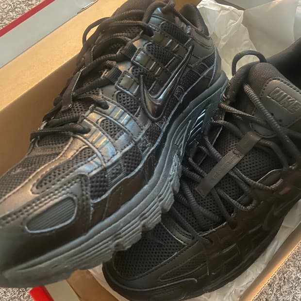 나이키 p-6000 블랙 290mm