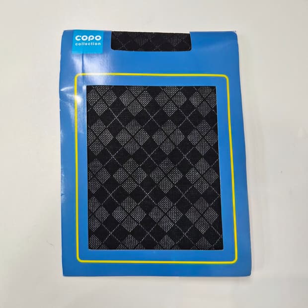 Celibataire 다이아 패턴 블랙 팬티스타킹 