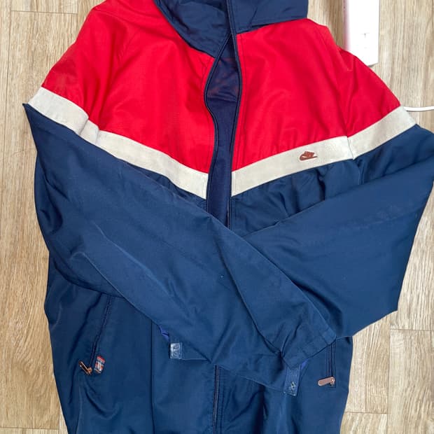 나이키 바람막이