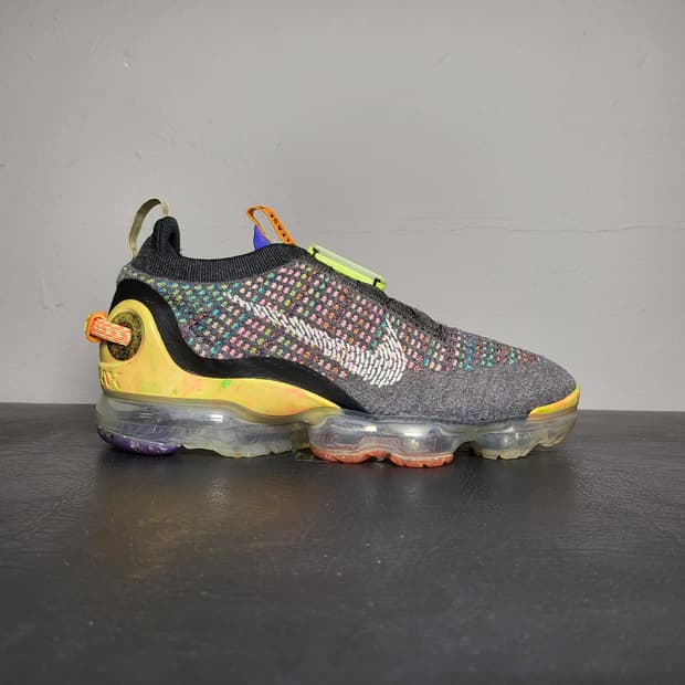 나이키 운동화 260m (정사이즈보다 작음)