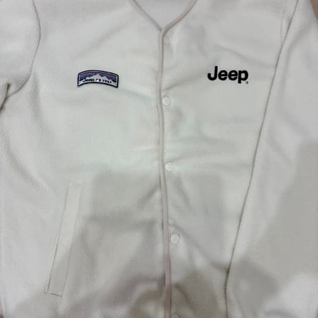 지프 아이보리 후리스 자켓