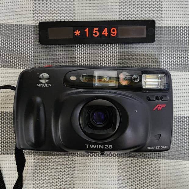 미놀타 트윈 28 필름카메라