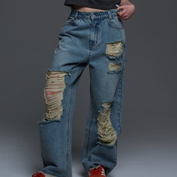 팬시클럽 DESTROYED WIDE DENIM PANTS