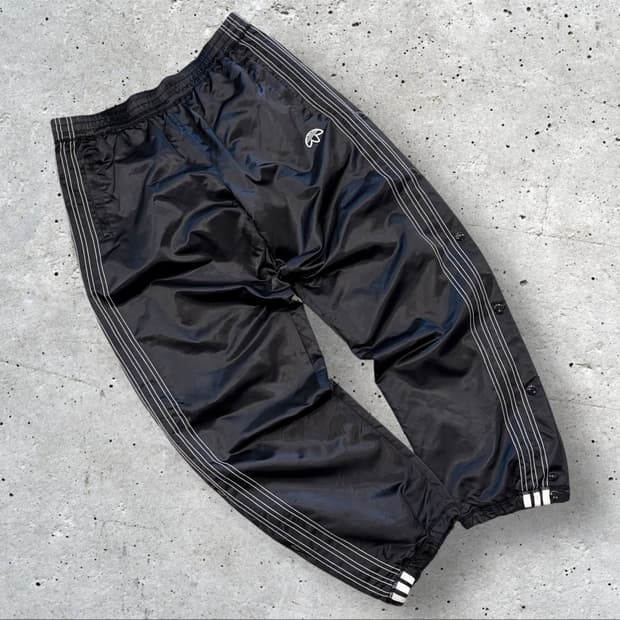 [L] 아디다스 알렉산더왕 유광 블랙 트랙 바지 스냅 버튼 C717