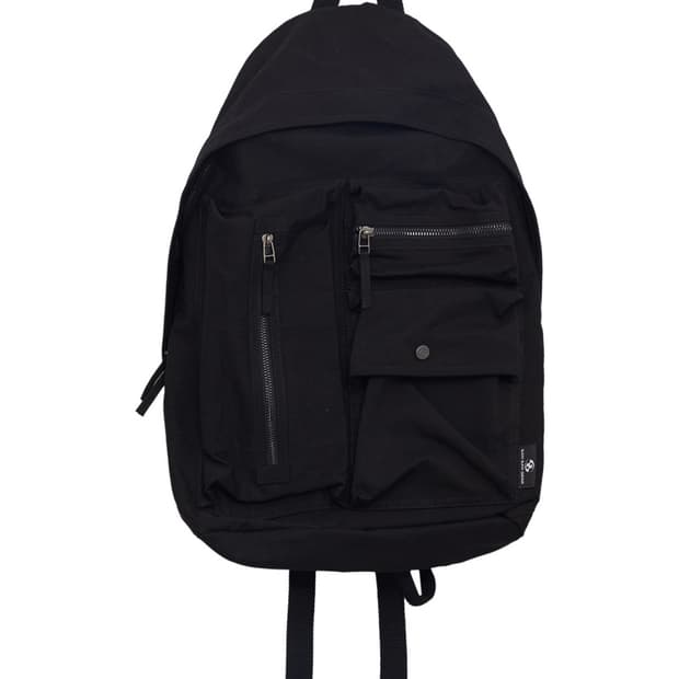 구해요!!!!! 산산기어 멀티 포켓 백팩