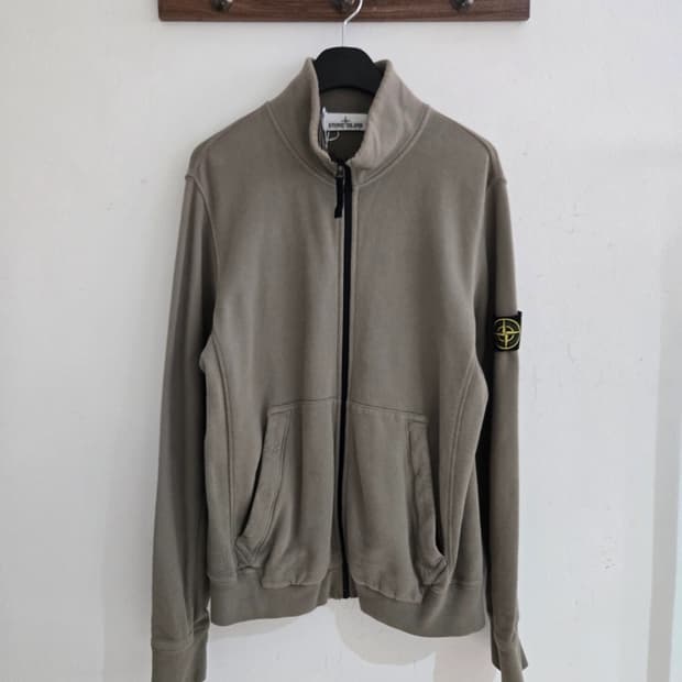 스톤아일랜드 집업