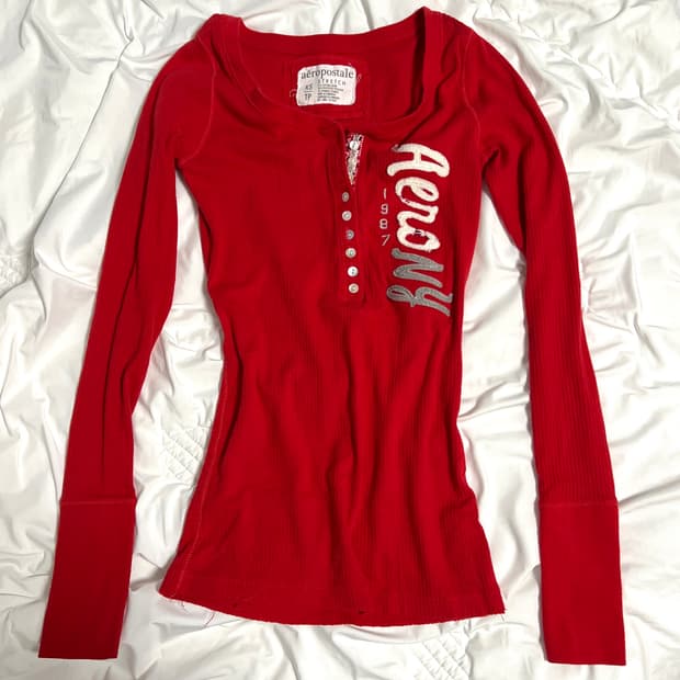 에어로포스테일 뉴욕 딱붙핏 롱슬리브 탑 00s