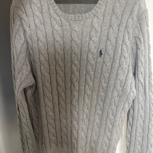 폴로 케이블 니트