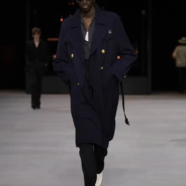 셀린느 20SS 런웨이 룩 52 메인피스 트렌치코트 44사이즈!!