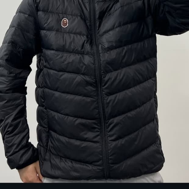 베이프 블랙 경량패딩