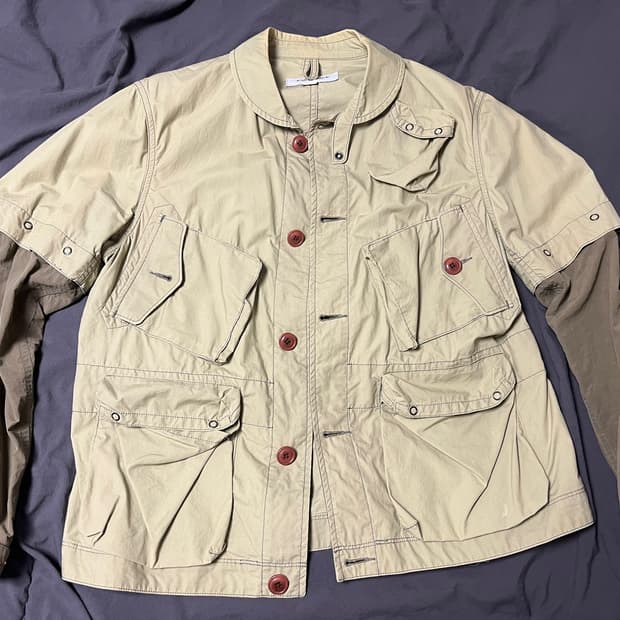 이스트로그 자켓