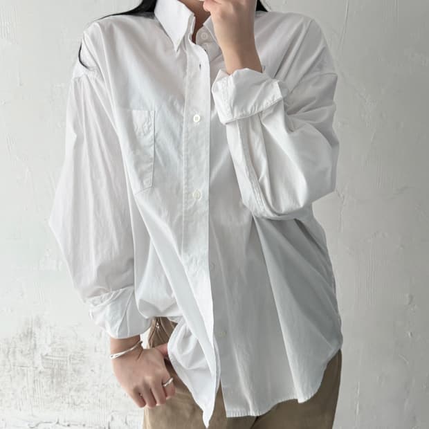 Ami 아미 화이트 포켓 하트자수 오버 셔츠