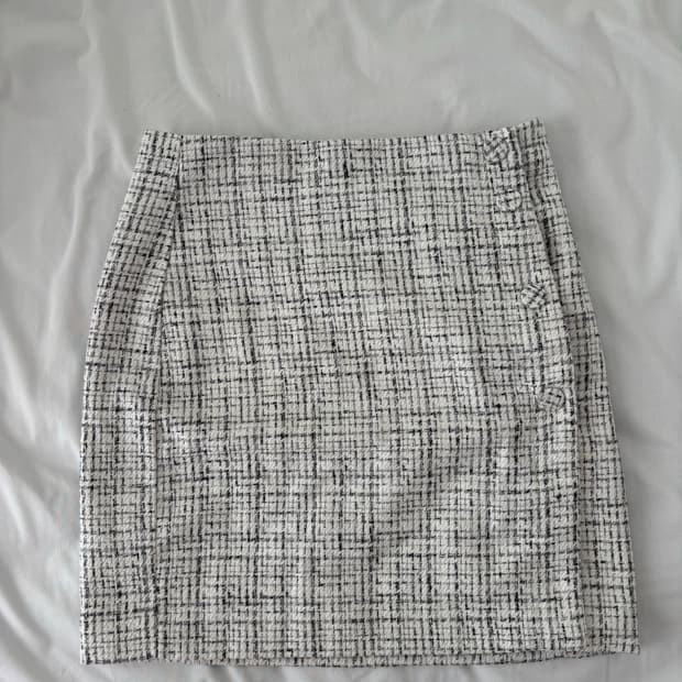 H&M 화이트 트위드 스커트 34