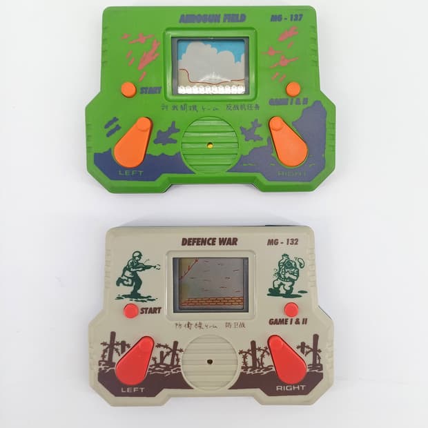 90년대추정 레트로 빈티지 고전문구 인테리어소품 게임기 휴대용 오락기개당