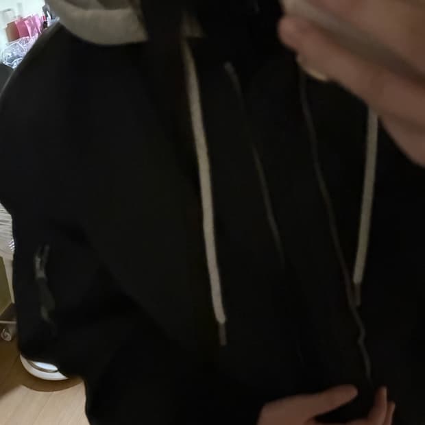 스파오 후드탈부착 봄버자켓