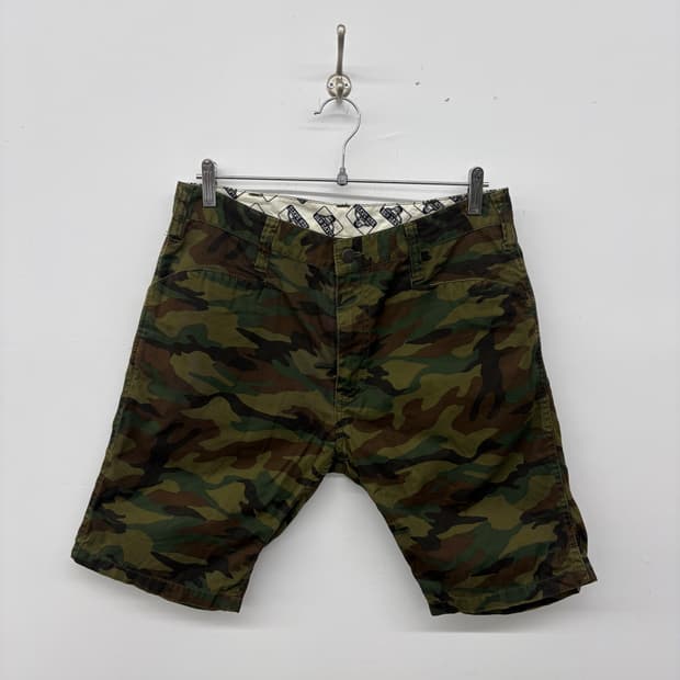 벤 데이비스 카모 반바지 30in